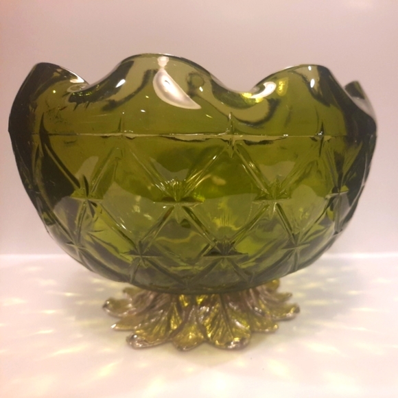 Vintage Indiana Glass Quilted Diamond Decorative Footed Bowl ~ Metal Base - Picture 2 of 8